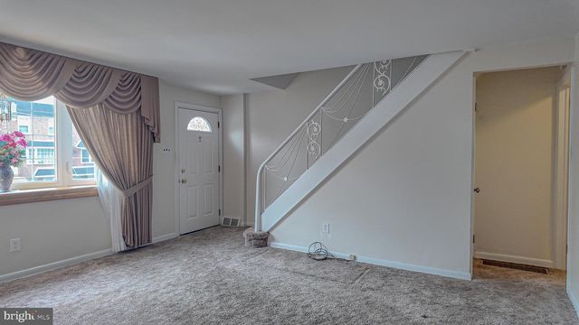 11718 DENMAN RD, Philadelphia, PA 19154