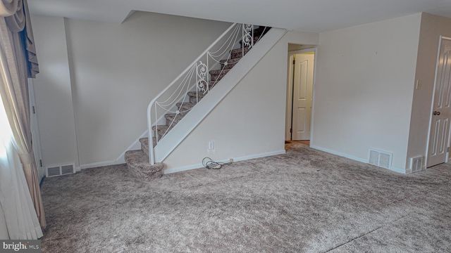 11718 DENMAN RD, Philadelphia, PA 19154