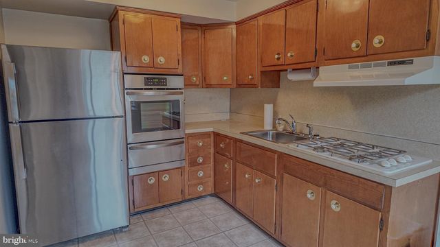 11718 DENMAN RD, Philadelphia, PA 19154