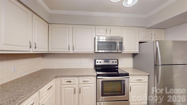 3280 Heathstead Place, Charlotte, NC 28210