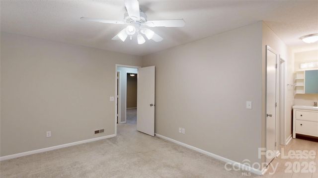 3280 Heathstead Place, Charlotte, NC 28210