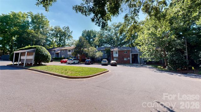 3280 Heathstead Place, Charlotte, NC 28210