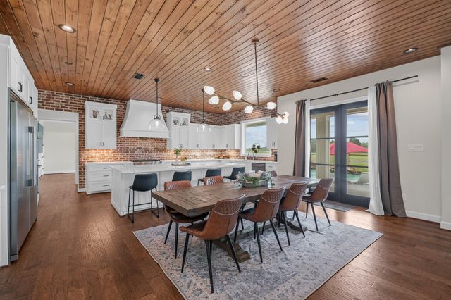 1650 Lundy Lane, Friendswood, TX 77546