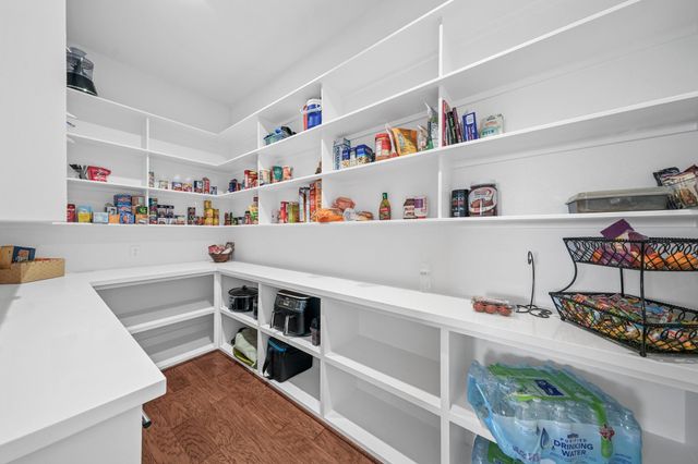 1650 Lundy Lane, Friendswood, TX 77546
