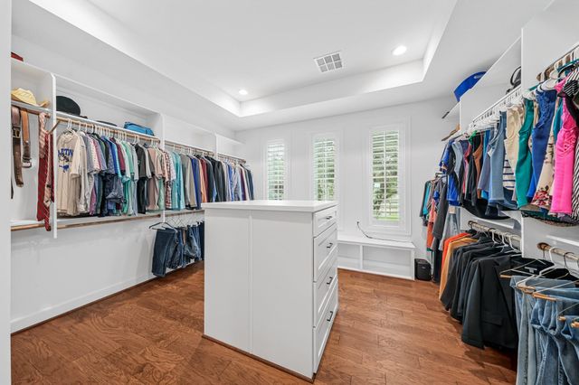 1650 Lundy Lane, Friendswood, TX 77546