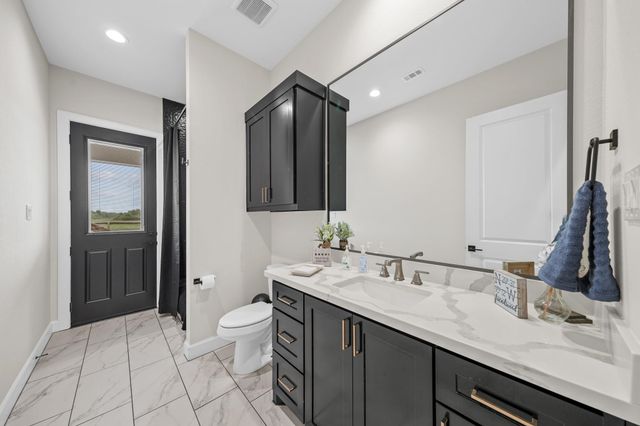 1650 Lundy Lane, Friendswood, TX 77546