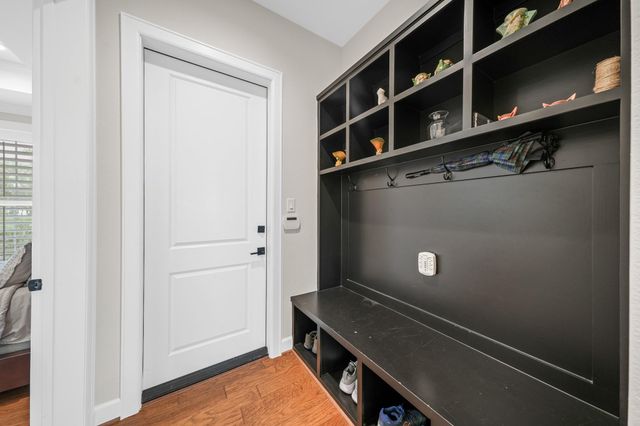 1650 Lundy Lane, Friendswood, TX 77546