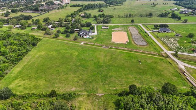 1650 Lundy Lane, Friendswood, TX 77546