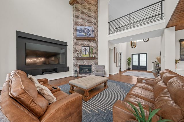 1650 Lundy Lane, Friendswood, TX 77546