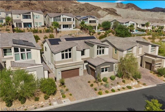 28 Vista Outlook Street, Henderson, NV 89011
