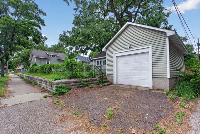 4700 Aldrich Avenue N, Minneapolis, MN 55430