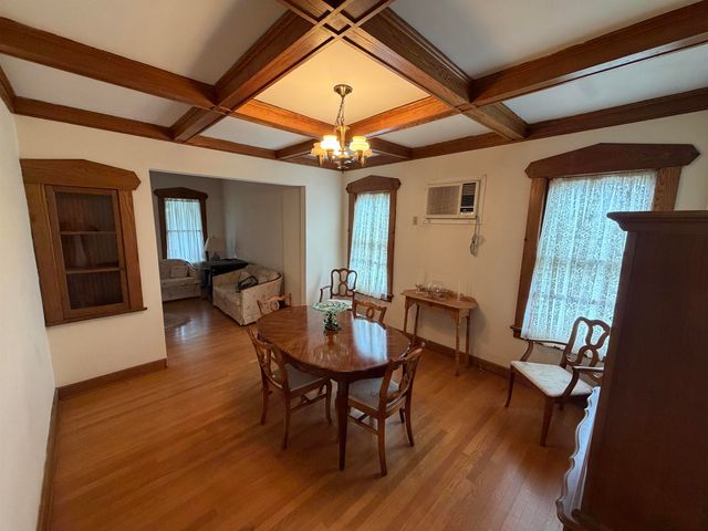 337 WILLOW AVE, Lyndhurst, NJ 07071