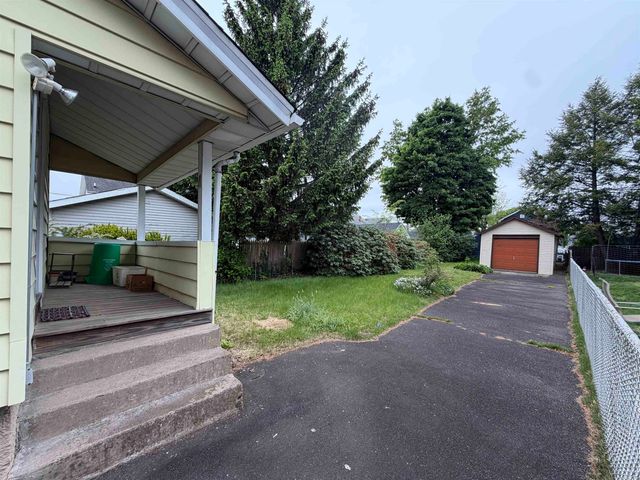 337 WILLOW AVE, Lyndhurst, NJ 07071