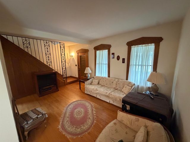 337 WILLOW AVE, Lyndhurst, NJ 07071
