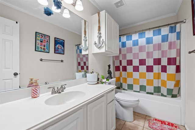 217 King Arthur Drive, Weatherford, TX 76086