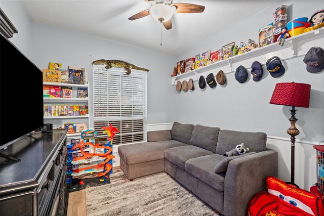 217 King Arthur Drive, Weatherford, TX 76086