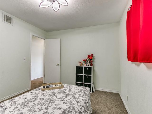 937 NW 19th Street, Moore, OK 73160