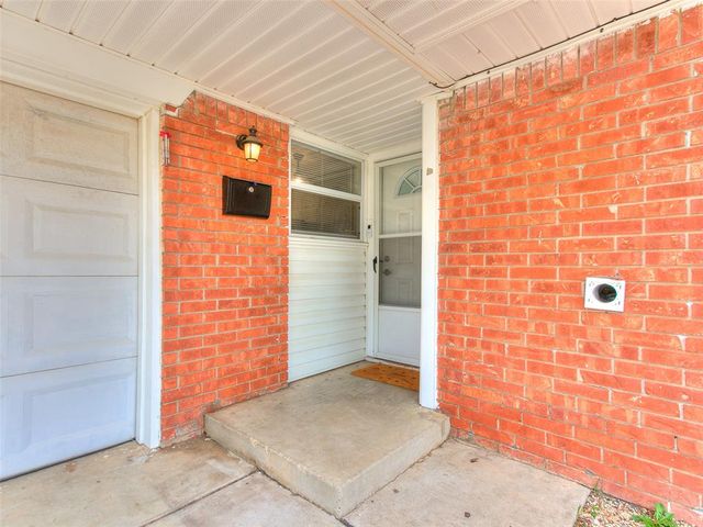 937 NW 19th Street, Moore, OK 73160