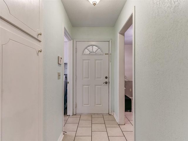 937 NW 19th Street, Moore, OK 73160