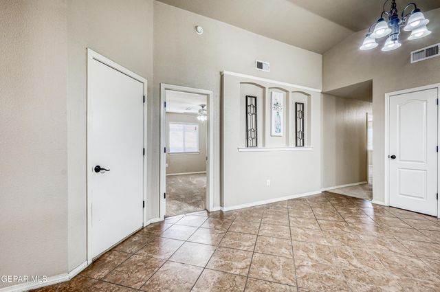 13191 KESTREL Avenue, Horizon City, TX 79928