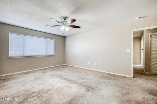 13191 KESTREL Avenue, Horizon City, TX 79928