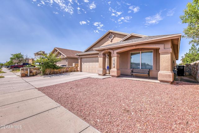 13191 KESTREL Avenue, Horizon City, TX 79928