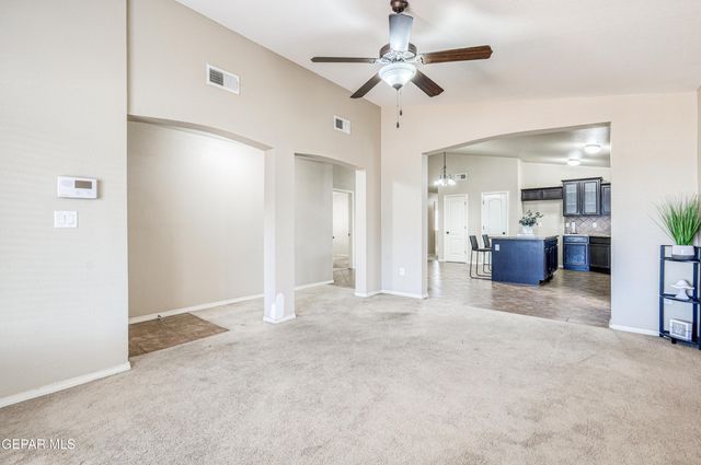 13191 KESTREL Avenue, Horizon City, TX 79928