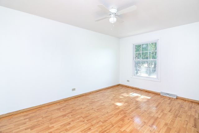 419 Sidney Avenue C, Glendale Heights, IL 60139