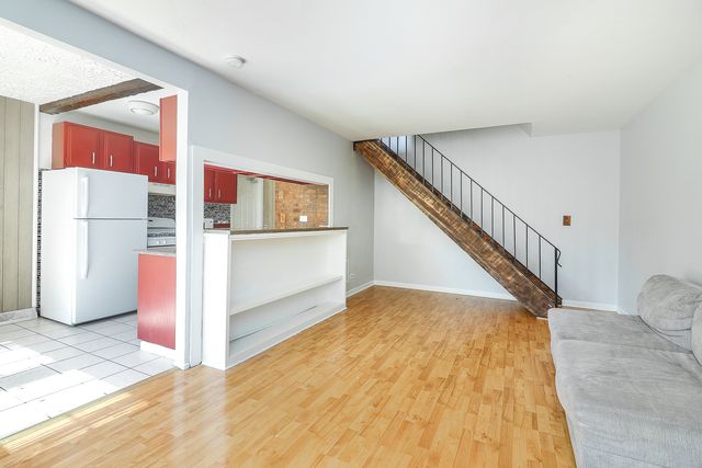 419 Sidney Avenue C, Glendale Heights, IL 60139