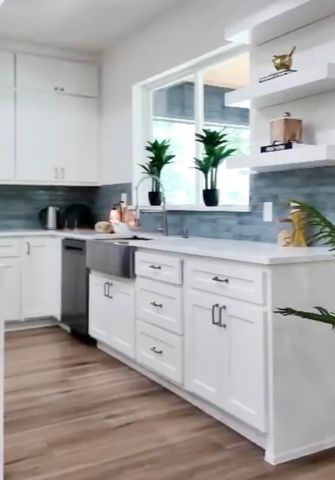 2157 Clarksville Street, Paris, TX 75460