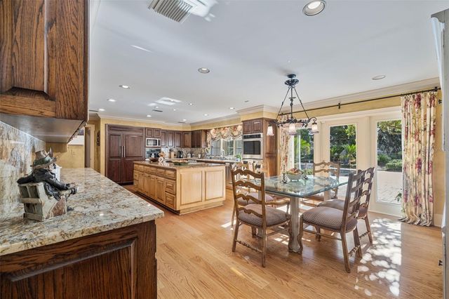 16607 AVILA BOULEVARD, Tampa, FL 33613