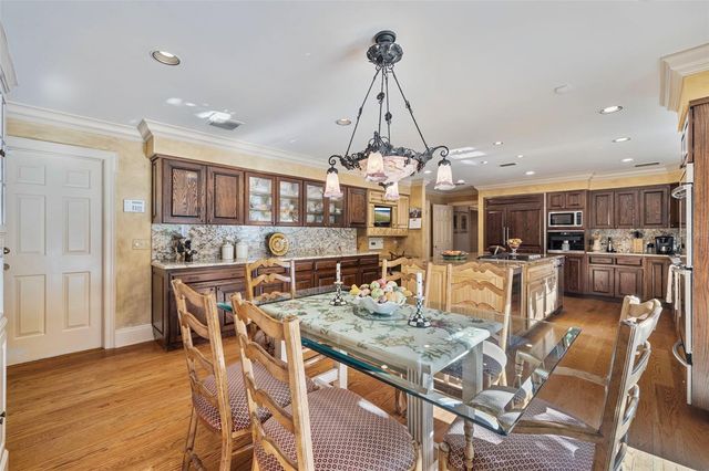 16607 AVILA BOULEVARD, Tampa, FL 33613