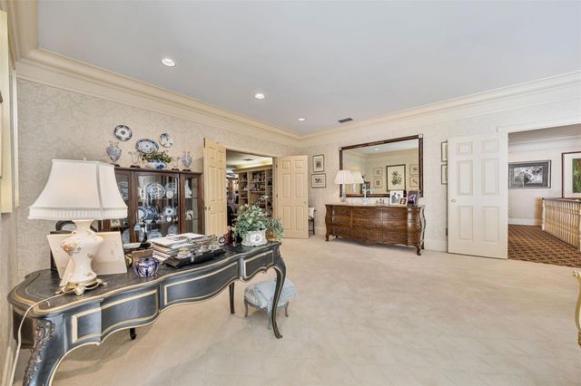 16607 AVILA BOULEVARD, Tampa, FL 33613