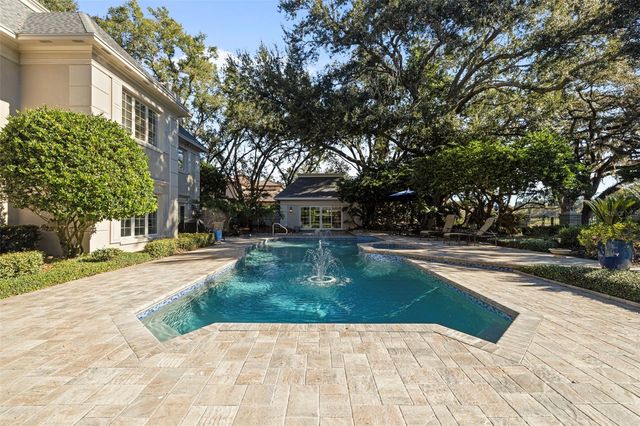 16607 AVILA BOULEVARD, Tampa, FL 33613