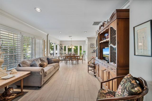 16607 AVILA BOULEVARD, Tampa, FL 33613