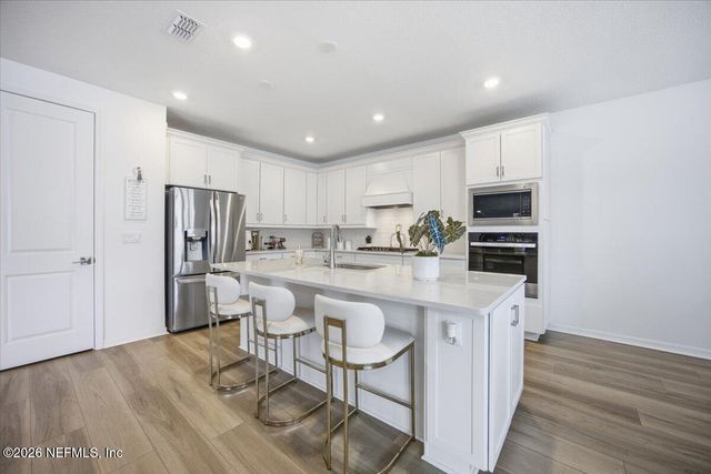 942 ROOSTER HOLLOW Way, Middleburg, FL 32068