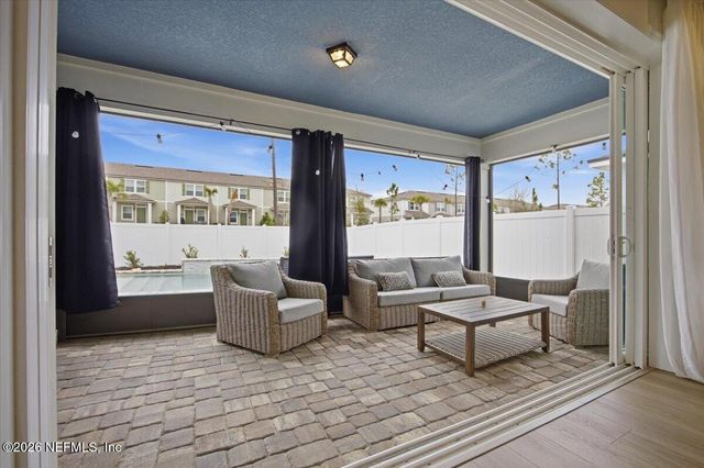 942 ROOSTER HOLLOW Way, Middleburg, FL 32068