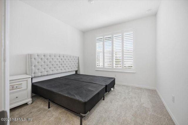 942 ROOSTER HOLLOW Way, Middleburg, FL 32068