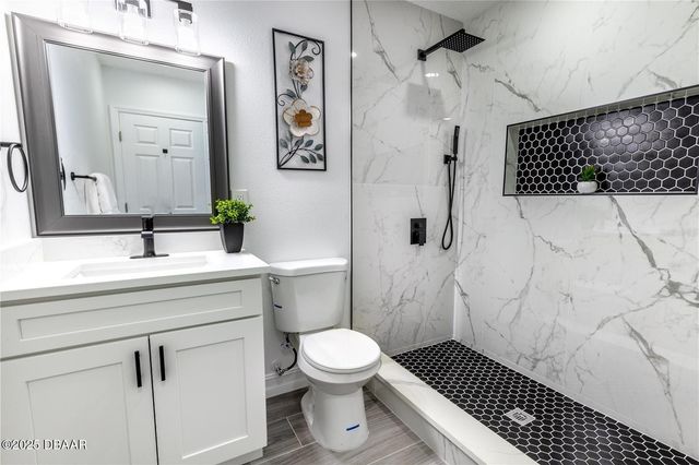 1313 Pine Ridge Drive, Daytona Beach, FL 32117