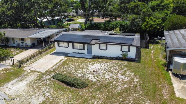 1313 Pine Ridge Drive, Daytona Beach, FL 32117