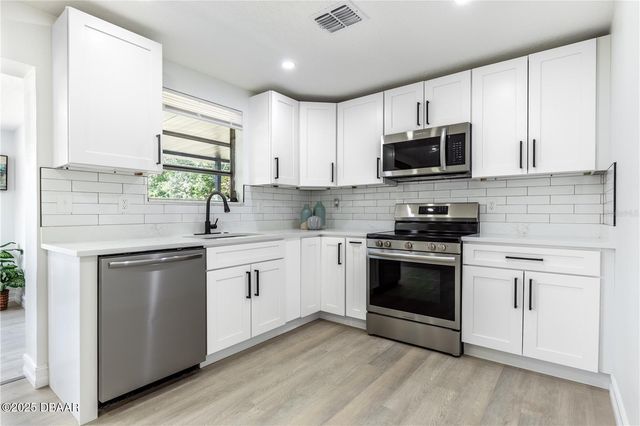 1313 Pine Ridge Drive, Daytona Beach, FL 32117