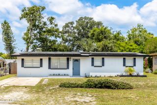 1313 Pine Ridge Drive, Daytona Beach, FL 32117