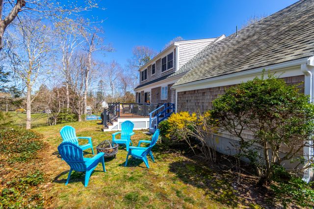 4 Quail Hill Road, Pocasset, MA 02559