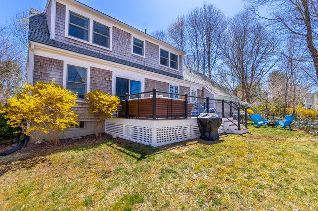 4 Quail Hill Road, Pocasset, MA 02559