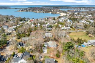 4 Quail Hill Road, Pocasset, MA 02559
