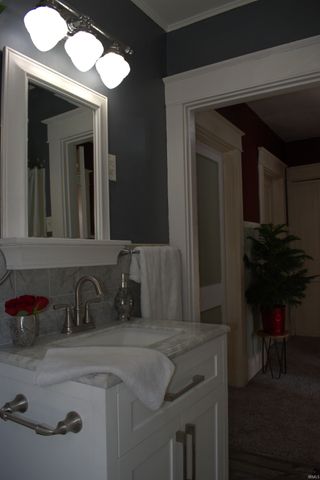 804 N 5th Street, Vincennes, IN 47591