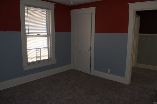 804 N 5th Street, Vincennes, IN 47591