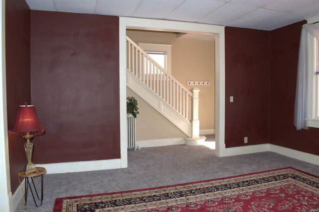 804 N 5th Street, Vincennes, IN 47591