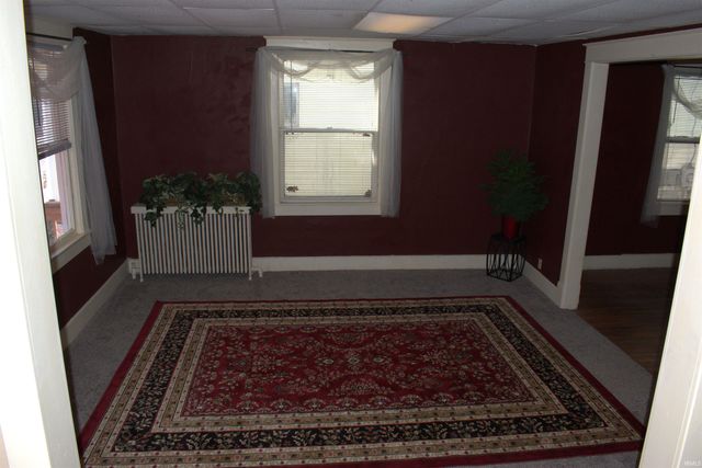 804 N 5th Street, Vincennes, IN 47591