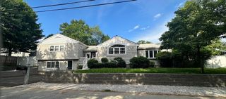 48 Juniper St, Billerica, MA 01821